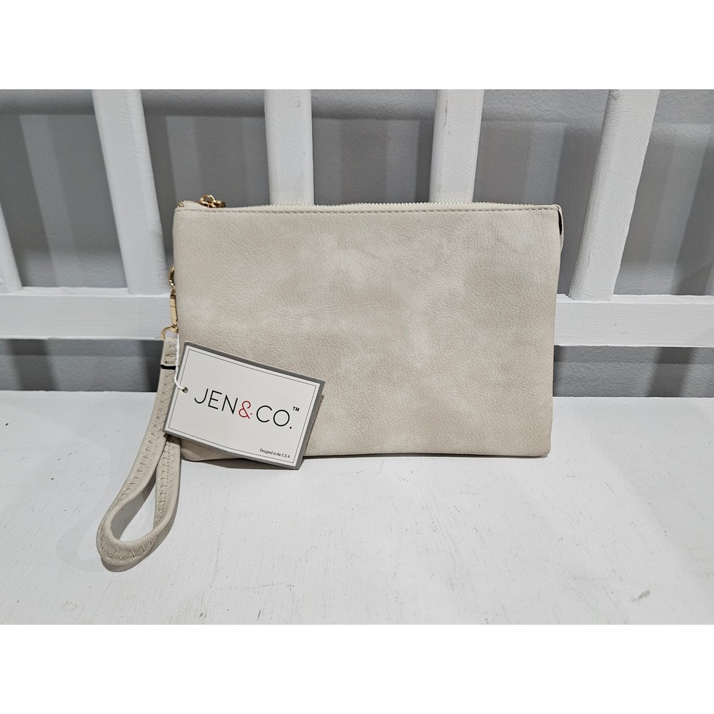 NWT Jen & Co Cream Colored Vegan Leather Wristlet w/ Detachable Wrist Strap